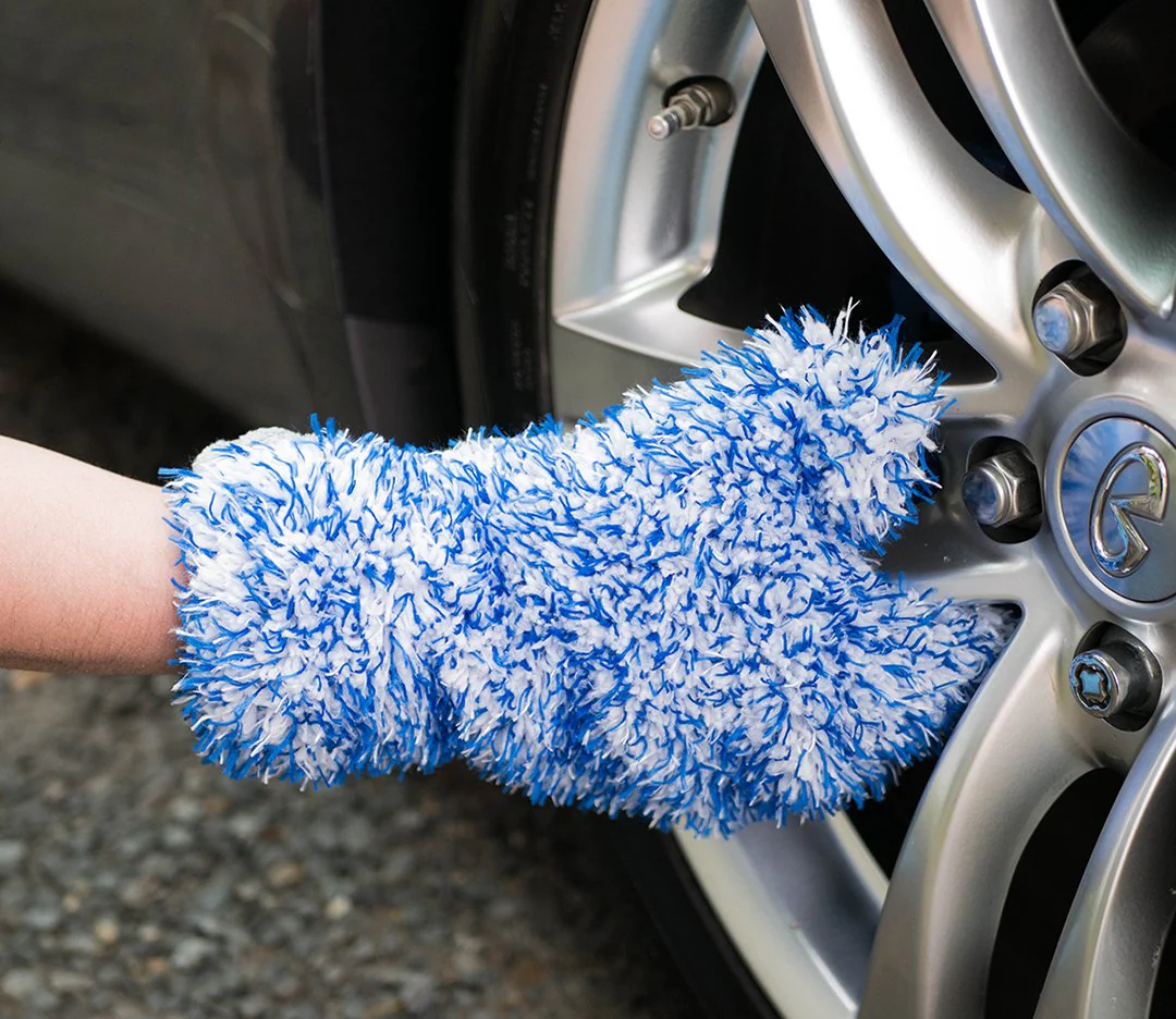 POPO Paws Microfiber Wash Mitt - Image 4