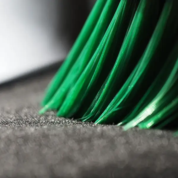 RAGGTOPP/HAARTZ Premium Nylex Convertible Top Brush - Image 3